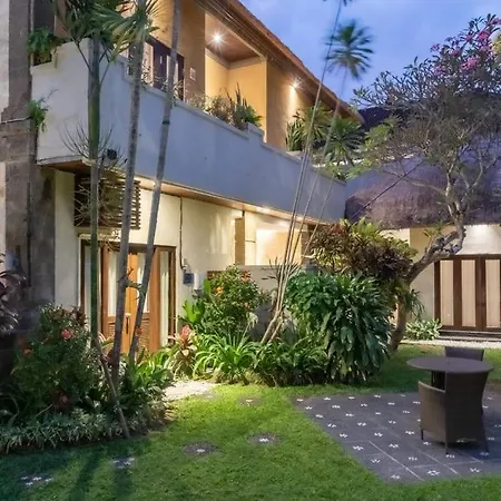 Villa Tunjung Batubelig Canggu